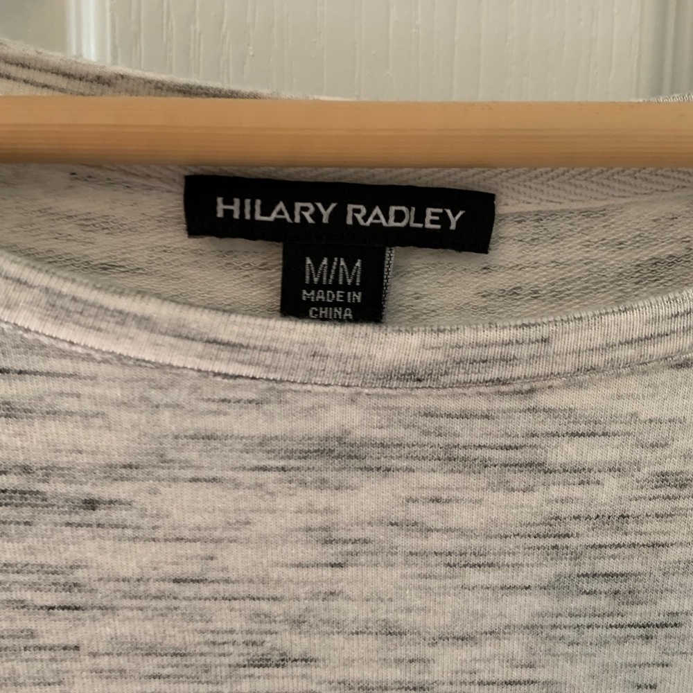 Very comfortable gray/white dress.